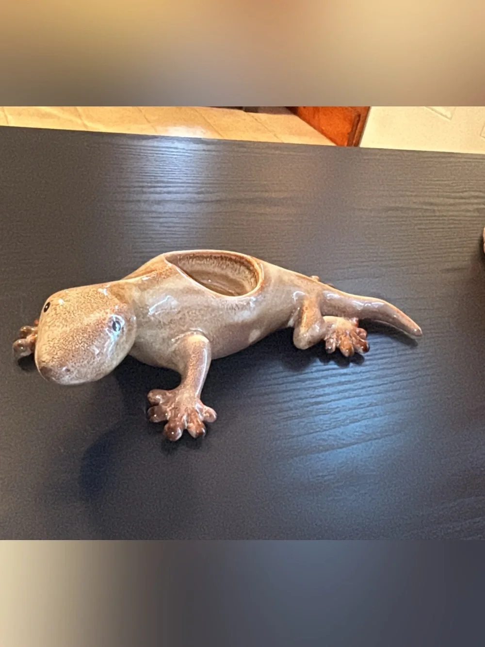 PartyLite Tropical Gecko Tealight Candle Holder Glazed Beige Ceramic 9.5”